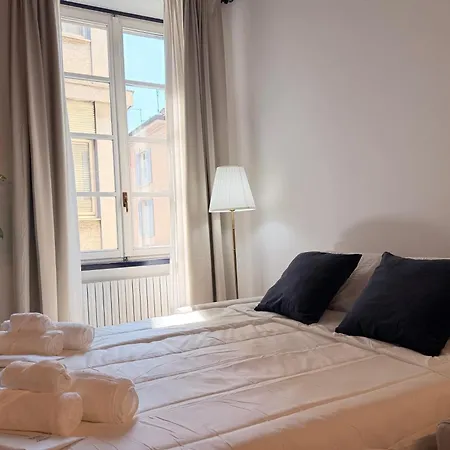 Apartamento Luxury Gem In Center - Walk To & Trains Como