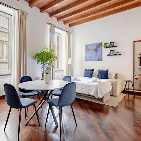 Apartamento Luxury Gem In Center - Walk To & Trains