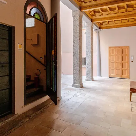 Apartamento Luxury Gem In Center - Walk To & Trains